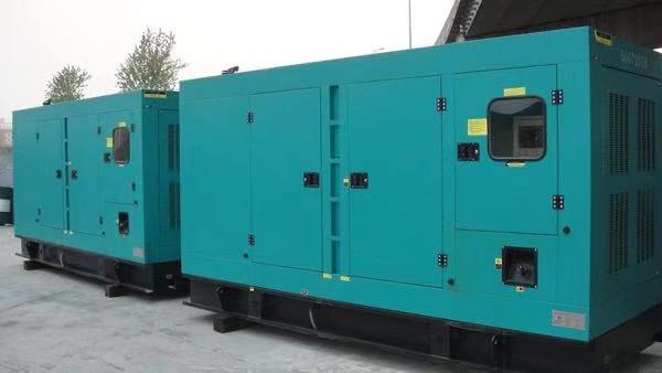 西宁康明斯400kw大型柴油二手发电机组