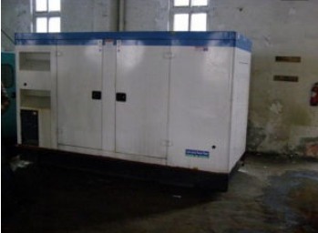 西宁康明斯150kw大型柴油二手发电机组